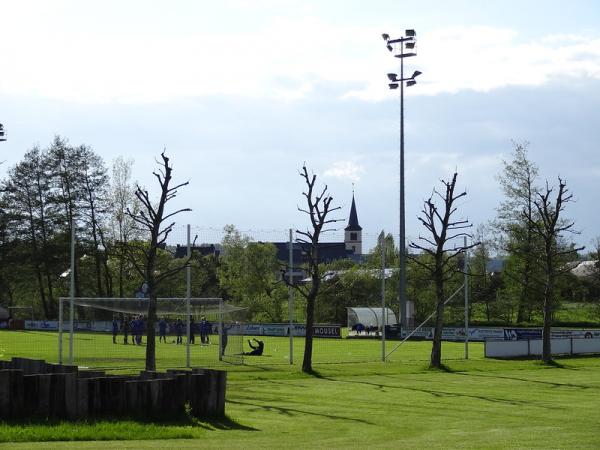 Stade Um Essig - Ell