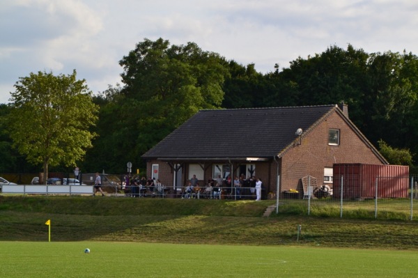 Sportplatz Berg - Nideggen-Berg