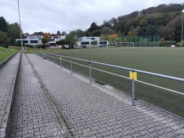 Sportplatz am Heidenberg - Lautertal/Odenwald-Gadernheim