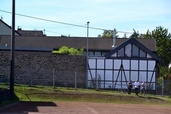 Sportplatz Eichener Straße - Bad Münstereifel-Houverath
