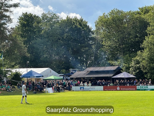 Sportplatz Atzenkleb - Oberbrombach