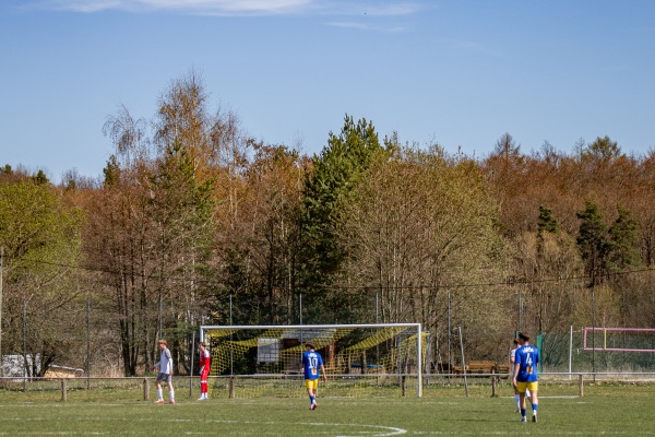 Platz im Käfig - Plauen/Vogtland-Haselbrunn