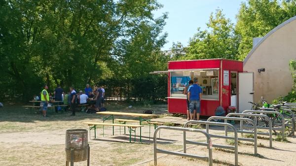 Lilli-Henoch-Sportplatz - Berlin-Kreuzberg