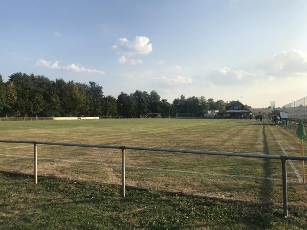 Sportplatz Altwiedermus - Ronneburg/Hessen-Altwiedermus