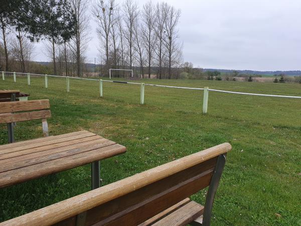 Sportplatz am Schmiedesee - Nadrensee