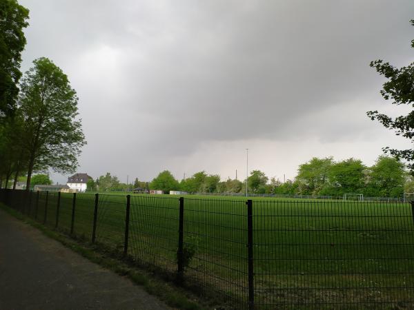 Sportplatz Bahnhofstraße - Wetzlar-Garbenheim