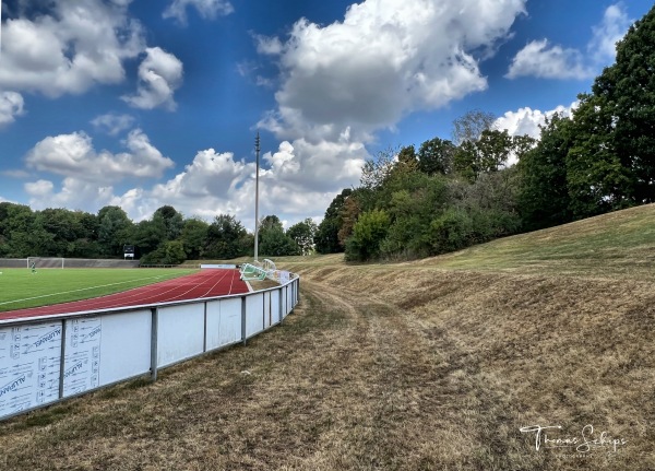 Hans-Bayer-Stadion - Unterschleißheim-Lohhof