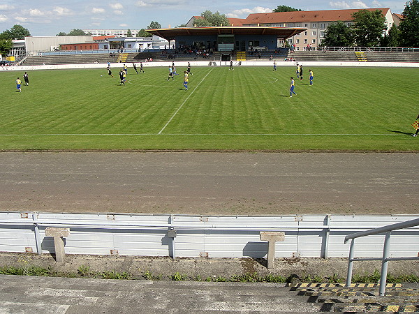 Friedrich-Ludwig-Jahn-Stadion - Hoyerswerda