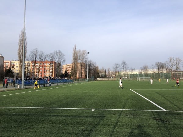 Stadion GKS Walka Makoszowy obok - Zabrze