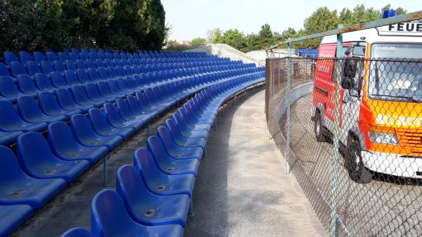 Gradski stadion - Kavarna