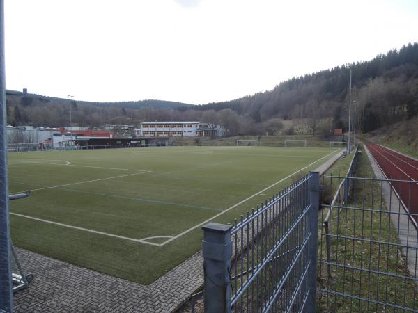 Sportplatz am Berg - Schmitten/Hochtaunus-Niederreifenberg