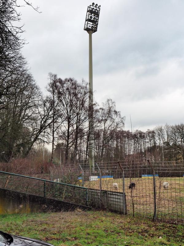 Stadion am Hermann-Löns-Weg - Solingen-Ohligs