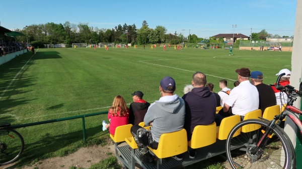 Futbalové ihrisko Nová Dedinka - Nová Dedinka