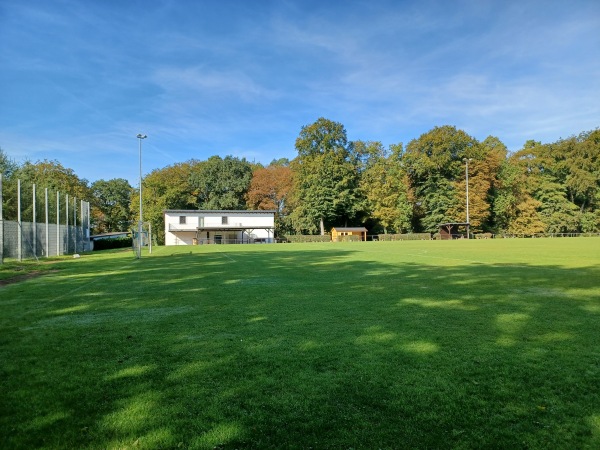 Sportplatz Hof Goldner Hain - Beselich-Schupbach