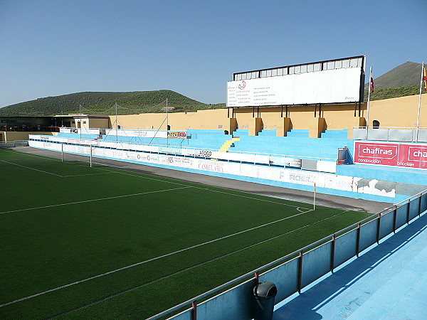 Campo de Fútbol La Palmera - San Isidro, Tenerife, CN