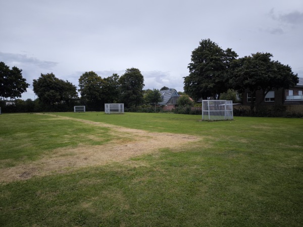 Gut-Heil-Stadion D-Platz - Neumünster