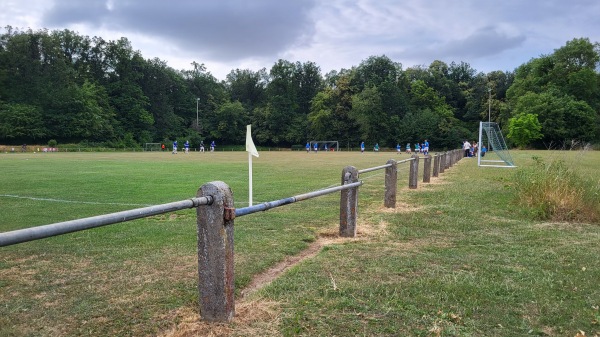 Waldstadion - Lülsfeld