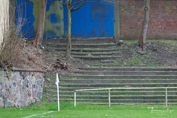 VfB-Sportplatz Waldwiese - Kiel-Gaarden