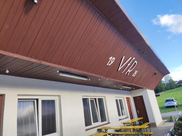 Waldstadion - Schneckenlohe