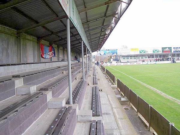 Burgemeester A. Lambertsstadion - Londerzeel