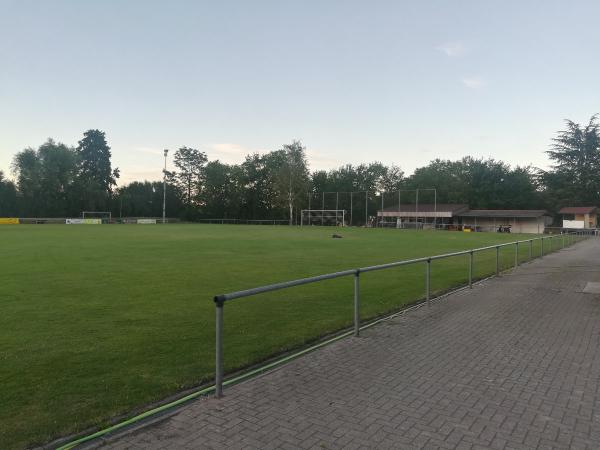 Sportplatz Leonhard-Eckel-Siedlung - Edesheim-Eckel