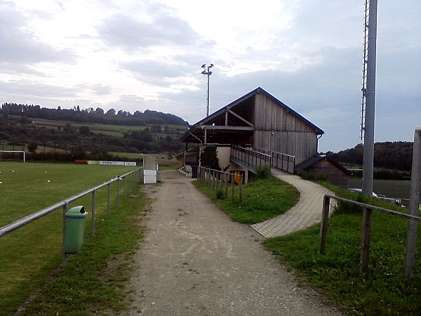 Stade op Biirk - Mensdorf