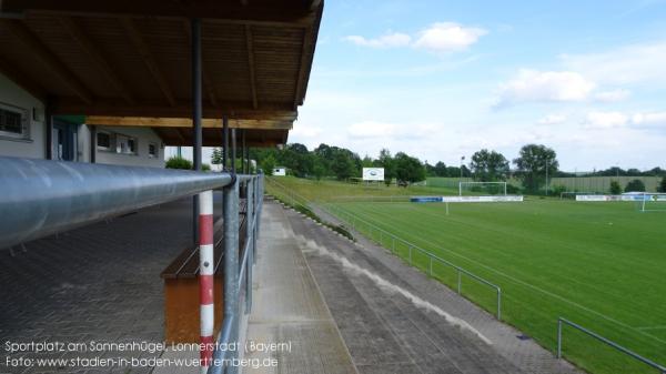 Sportgelände Am Sonnenhügel - Lonnerstadt