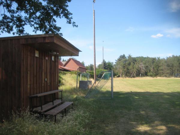 Sportplatz an der Schule - Lübbow