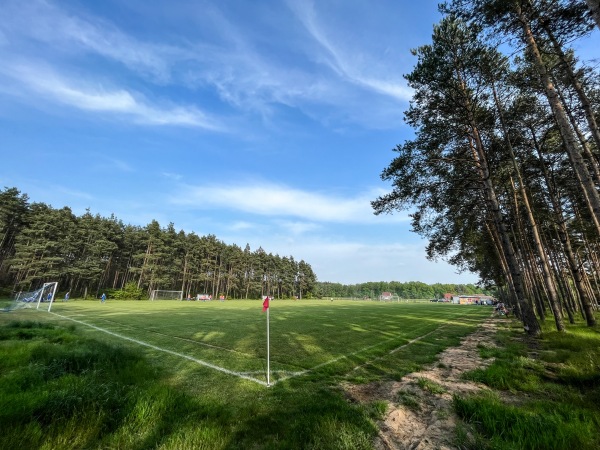 Leśne boisko sportowe w Czernej - Czerna