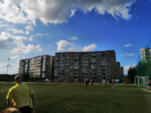 Vilniaus Fabijoniskiu Vidurines Mokyklos Stadionas - Vilnius