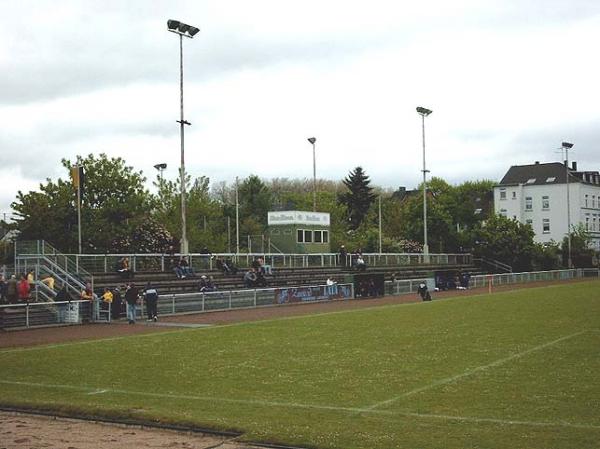 Schillerstadion - Duisburg-Alt-Homberg