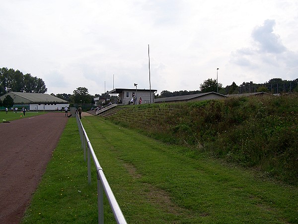 Marli-Stadion - Lübeck-St. Gertrud