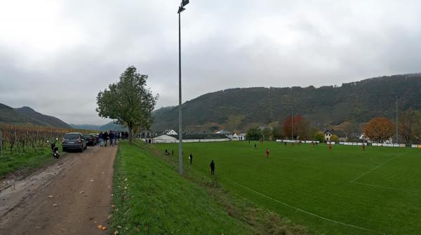 Sportplatz Ernst - Ernst/Mosel
