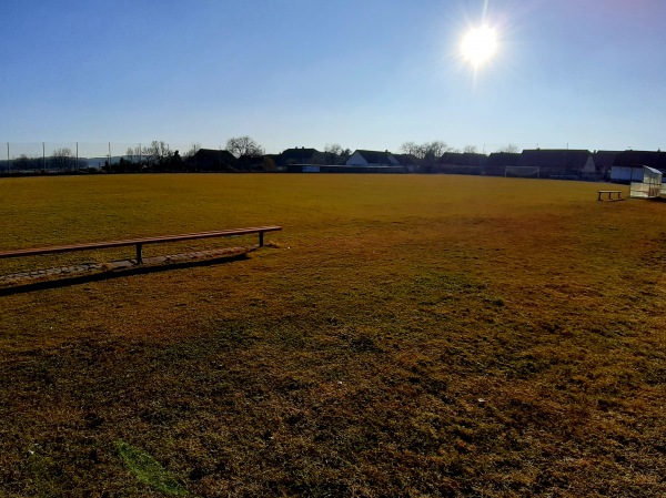 Fotbalové hřiště Pičín - Pičín