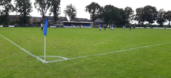 Sportpark De Leeuwerik - Hooge Mierde