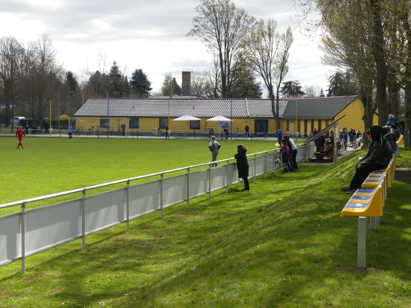 Sportplatz Sonnewalde - Sonnewalde