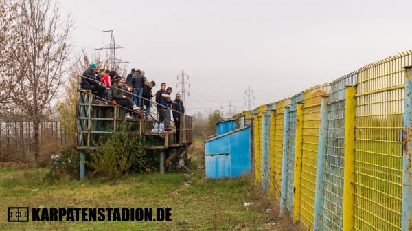 Stadionul Oltenia - Ișalnița