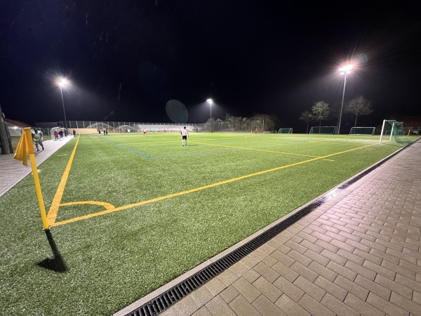 Sportzentrum Neubiberg Platz 3 - Neubiberg 
