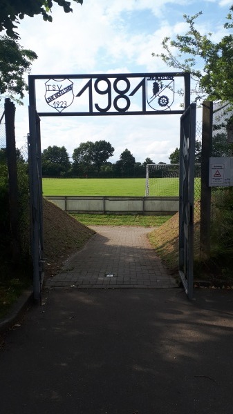 Sportanlage Loher Weg - Lohe-Rickelshof