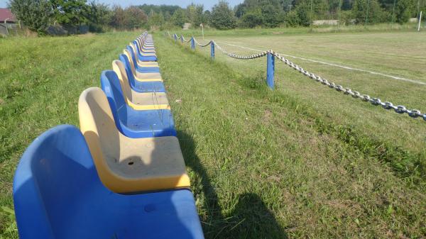 Stadion w Mirostowice Dolne - Mirostowice Dolne