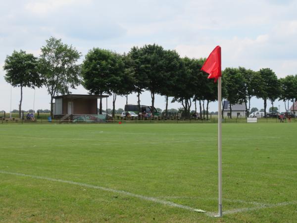 Stadion w Ostrowitem - Ostrowite