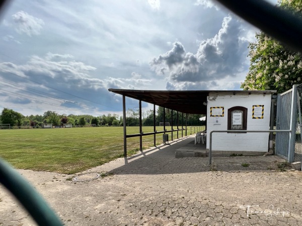 Sportanlage Sudwiese - Laatzen-Gleidingen