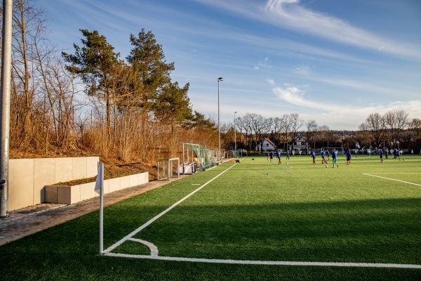 Gustav-Schickedanz-Stadion Nebenplatz 3 - Fürth/Mittelfranken-Oberfürberg