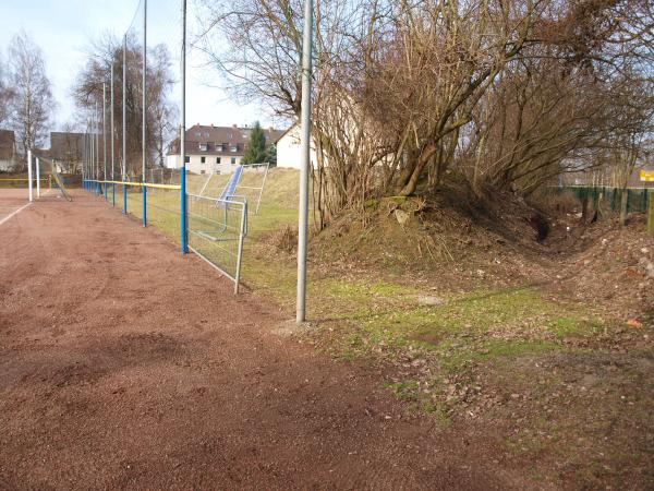 Sportplatz Cathostraße - Essen/Ruhr-Bergeborbeck