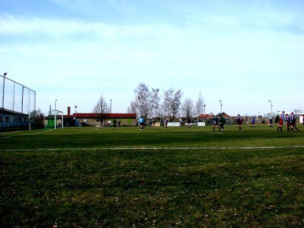 Sportplatz Grün-Weiß - Halle/Saale-Ammendorf