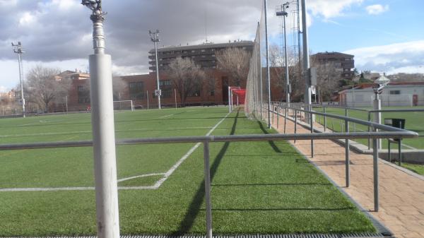 Campo de Fútbol Fuentelarreyna - Madrid, MD