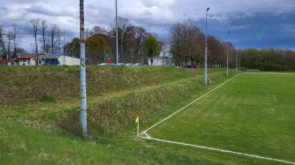 Sportgelände Ballenberg - Ravenstein-Ballenberg