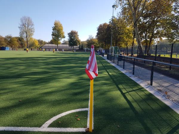 Bezirkssportanlage Weidenpesch Platz 2 - Köln-Weidenpesch
