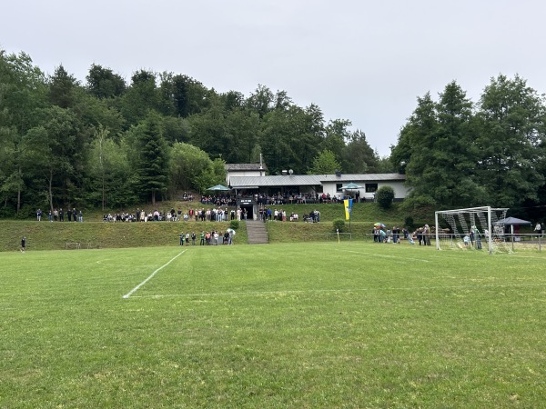 Sportplatz Am Hühnerberg - Braunfels-Tiefenbach