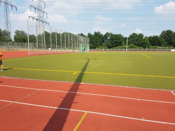 Sportplatz Schlagbaumsweg - Köln-Holweide